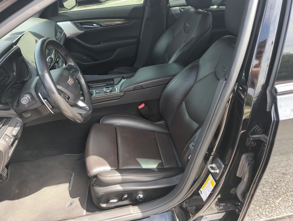 Used 2021 Black Cadillac V-Series image 12