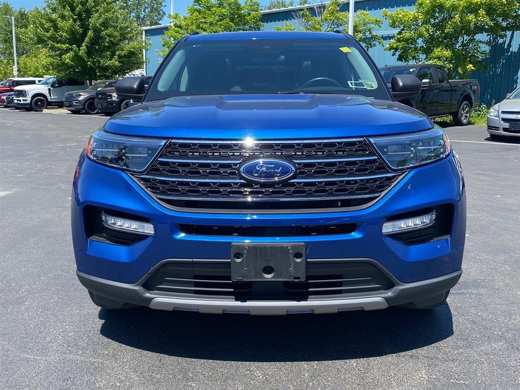 Used 2023 Atlas Blue Ford XLT image 6