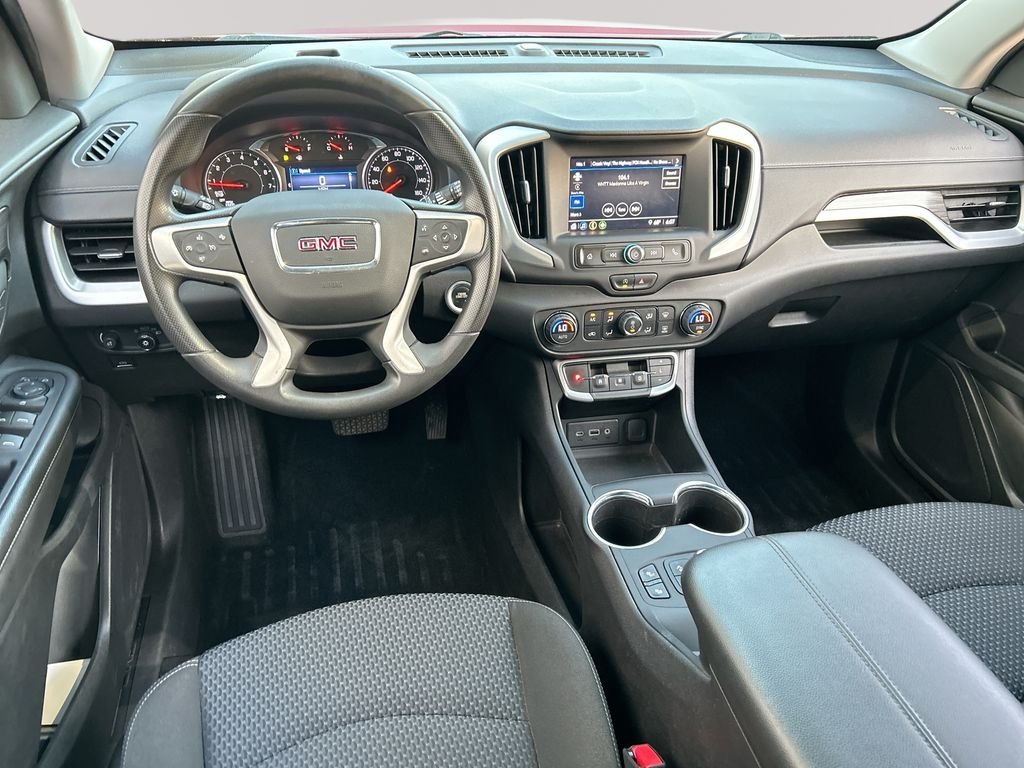 Used 2023 Red GMC SLE image 24