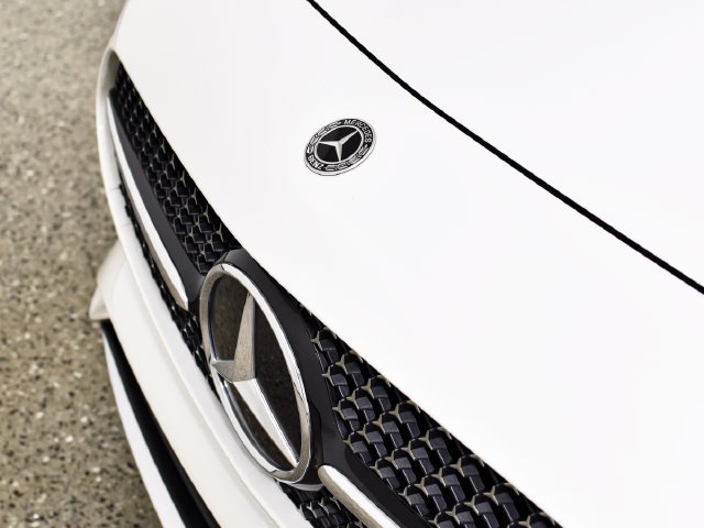 Certified Used 2026 White Mercedes-Benz CLE 300 image 9