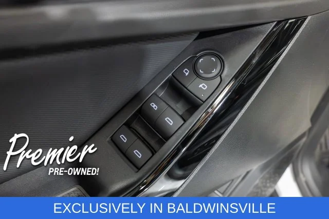Used 2027 White Chevrolet LT image 13