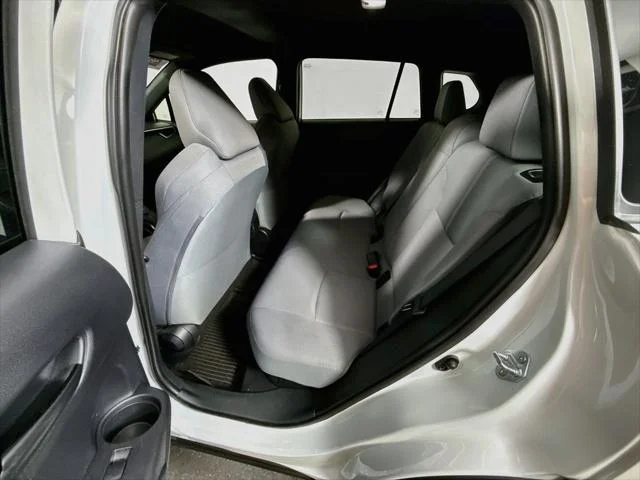 Certified Used 2024 WIND CHILL PEARL Toyota  image 21