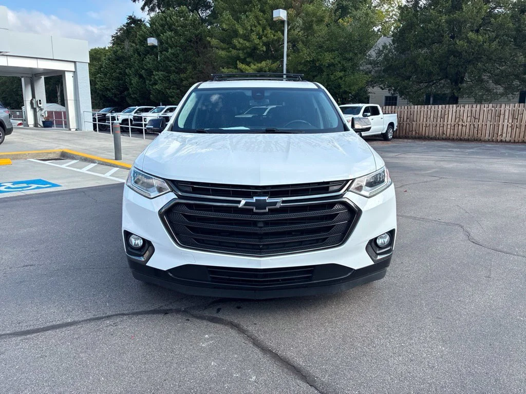 Used 2019 Chevrolet Traverse Premier with VIN 1GNERKKW8KJ130430 for sale in Pinehurst, NC