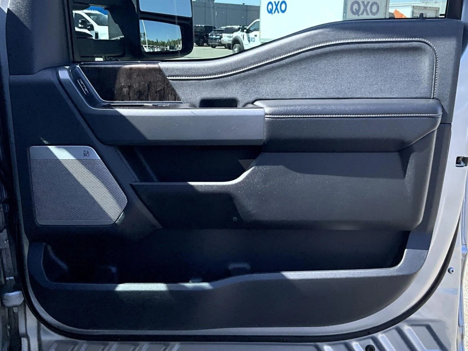 Used 2023 Silver Ford Lariat image 19
