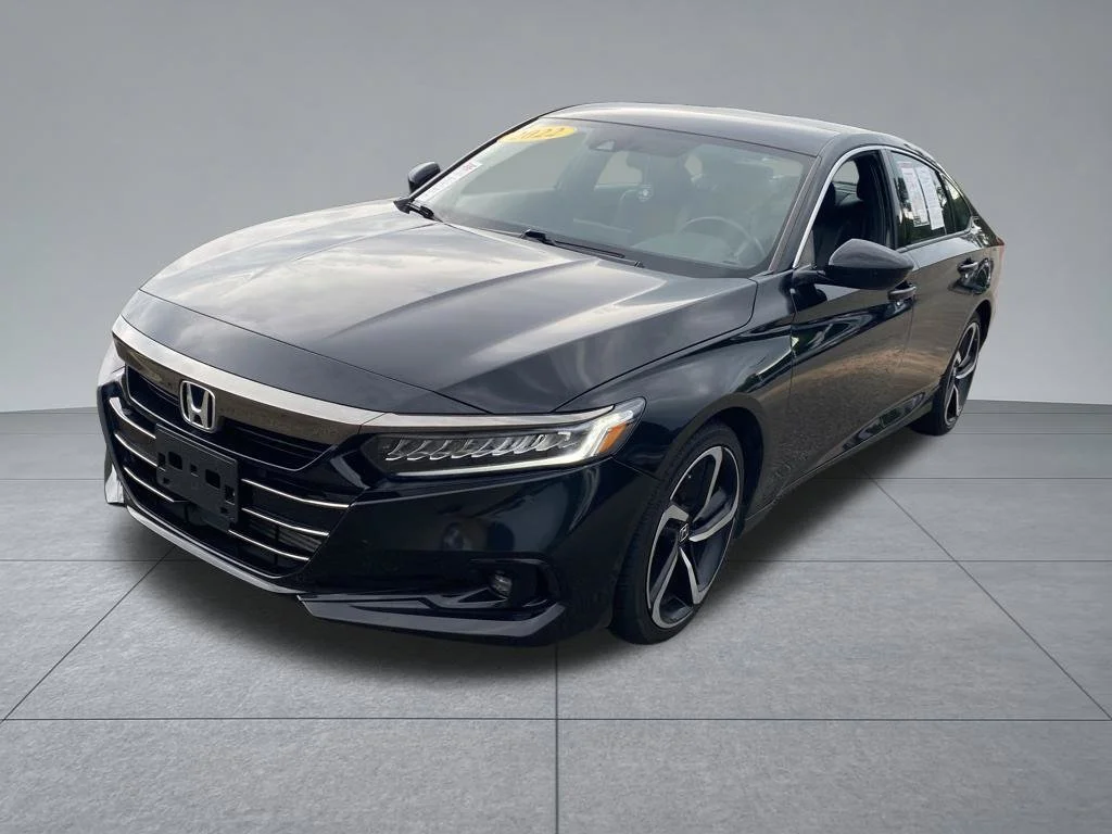 Used 2022  Honda Sport image 2