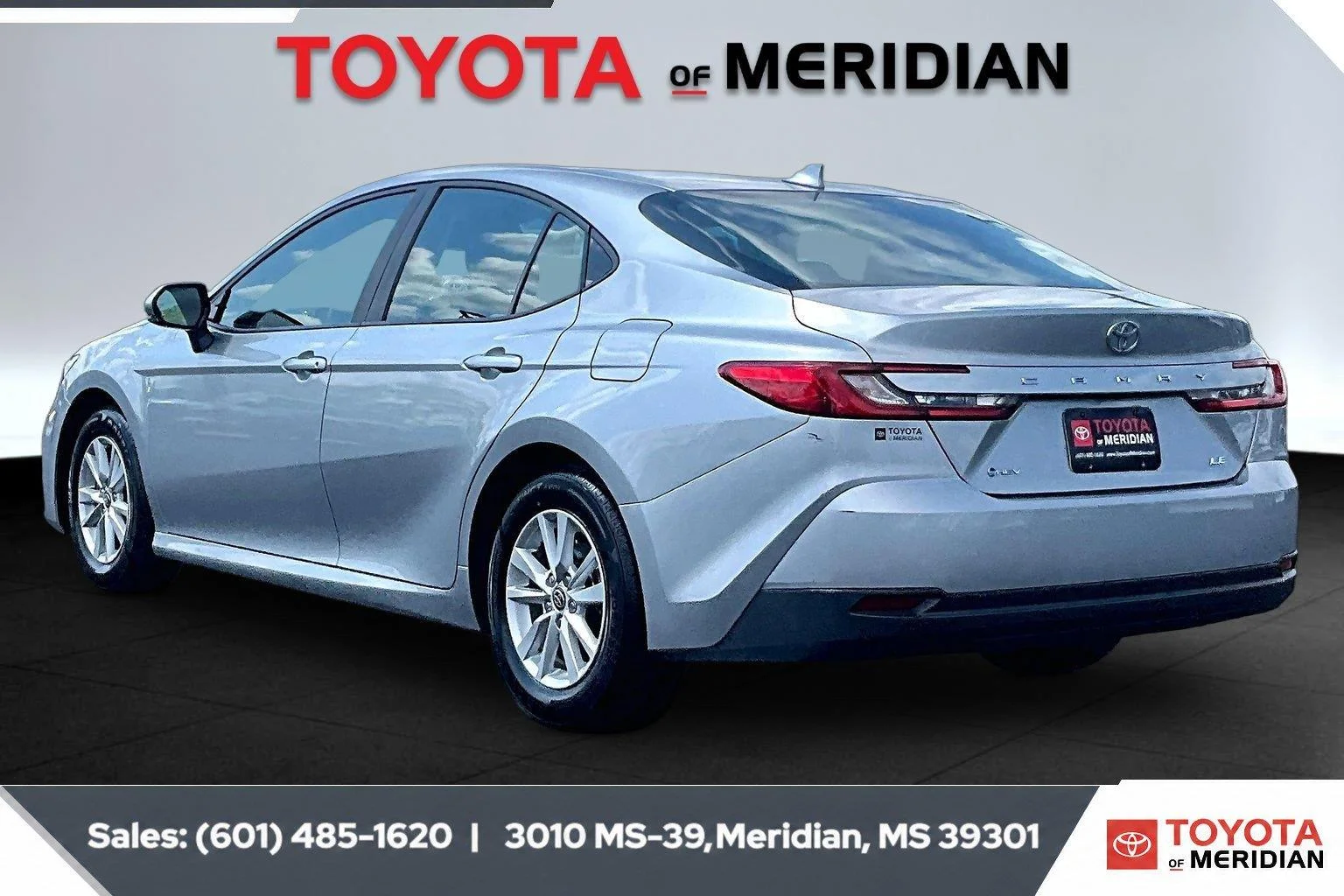 Used 2025 Celestial Silver Metallic Toyota LE (Natl) image 2