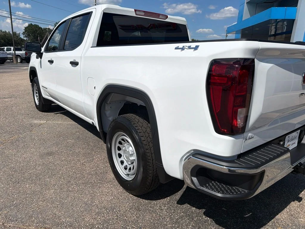 New 2026 Summit White GMC Pro image 3
