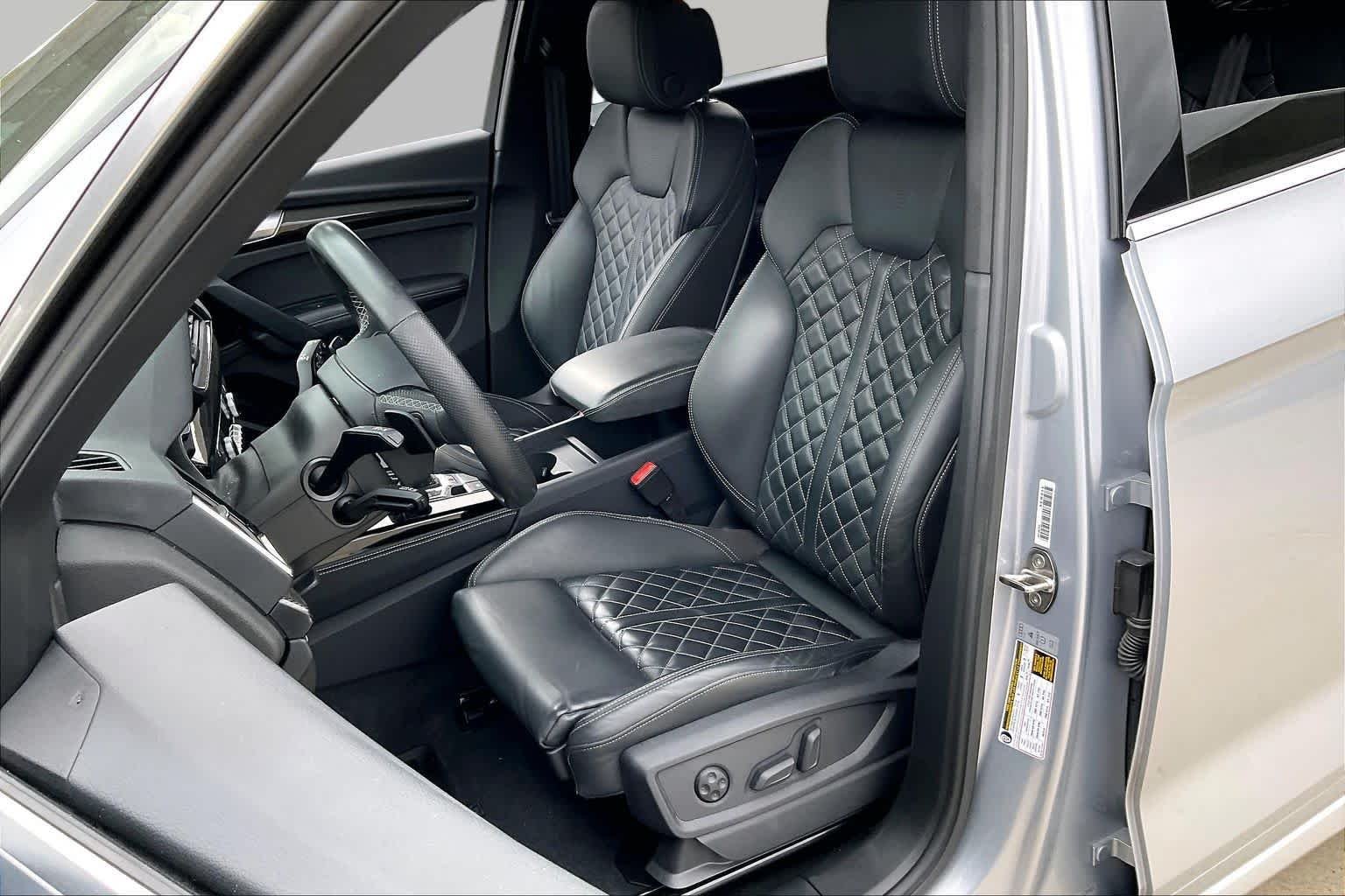 Used 2023 Florett Silver Metallic Audi Premium Plus image 9