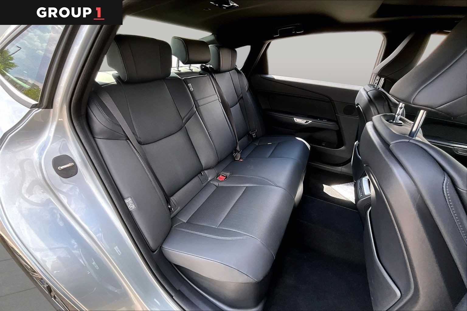 Used 2026 Iridium Lexus Premium image 18