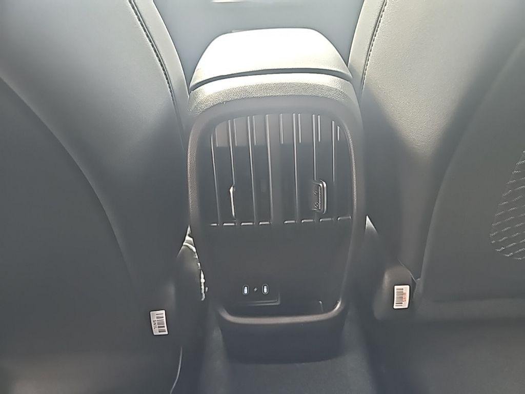 New 2026 Black Hyundai SEL Premium AWD image 31