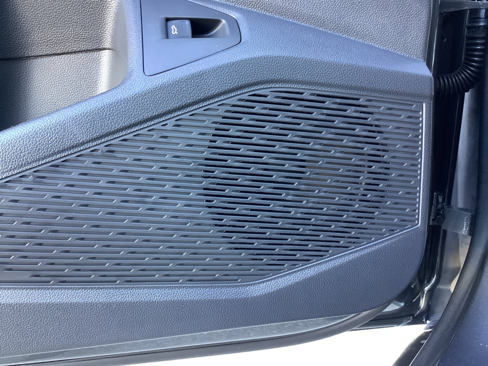New 2026 Platinum Gray Volkswagen SE image 26