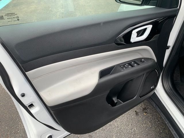 New 2026 Bright White Clearcoat Jeep Limited image 15