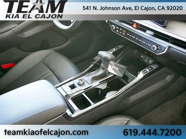 New 2026 White Kia X-Line SX image 13