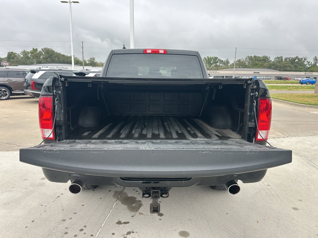 Used 2020 Diamond Black Crystal Pearl Ram Express image 7