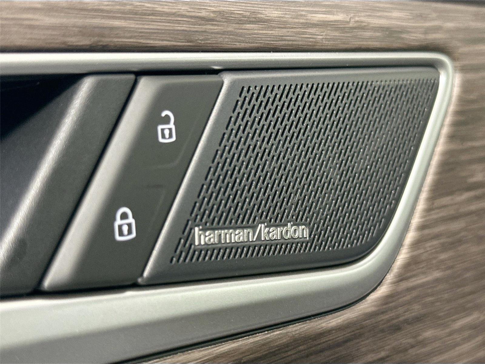 New 2026  Volkswagen 2.0T SEL Premium R-Line image 17