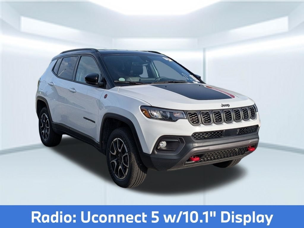 Used 2024 White Jeep Trailhawk image 9
