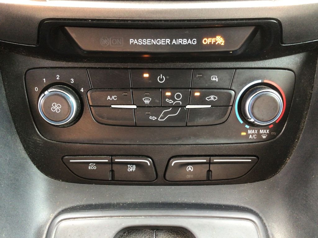 Used 2021 Silver Ford XLT image 28