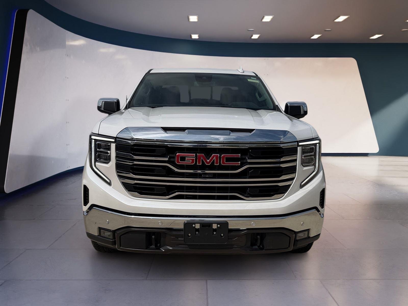 2024 GMC Sierra 1500 SLT - Photo 8