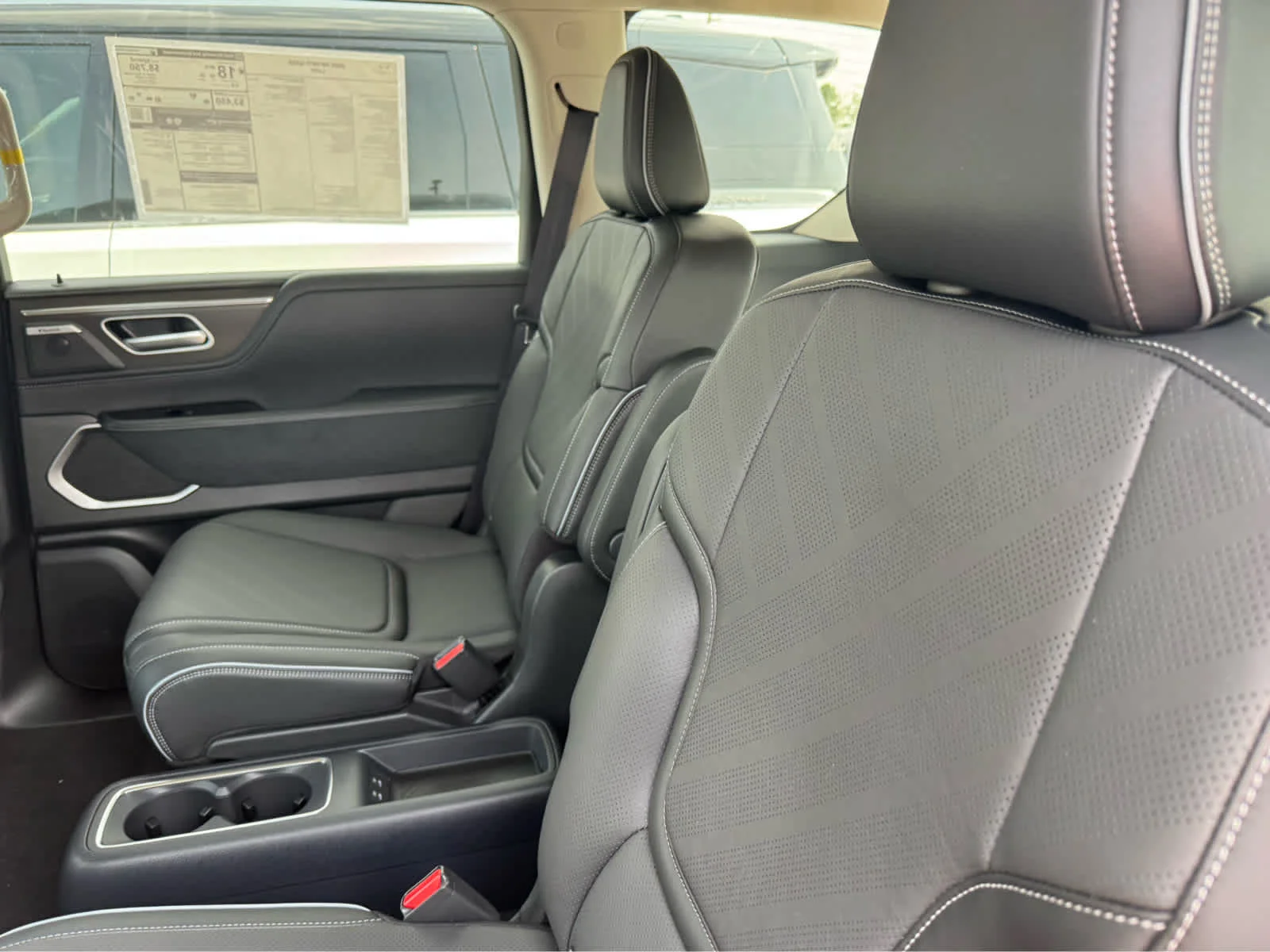 New 2026 BLACK OBSIDIAN INFINITI Luxe 2WD image 20