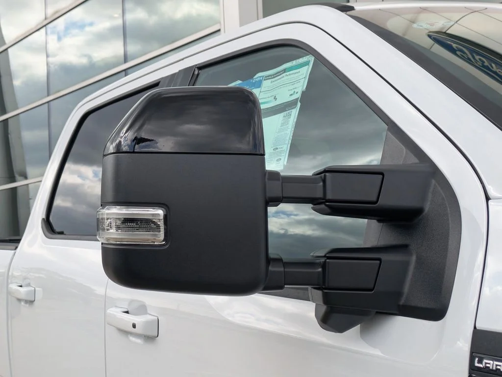 New 2026 Oxford White Ford Lariat image 11