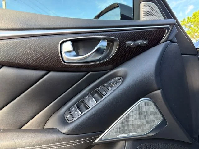 Used 2024 Black INFINITI SENSORY image 20
