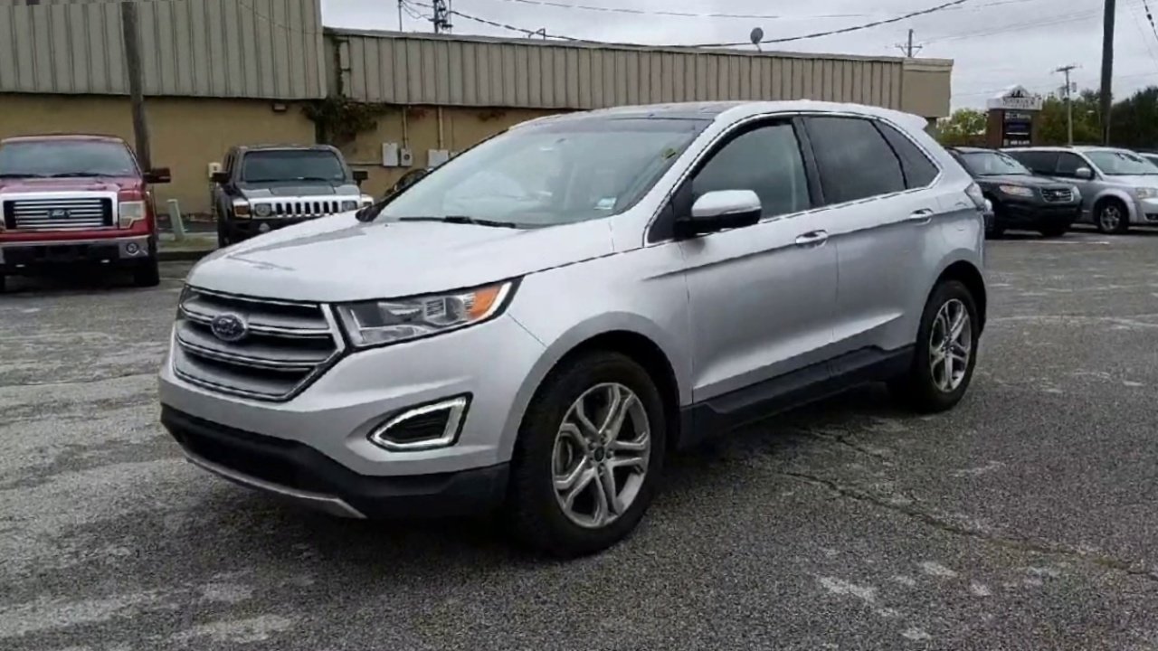 2016 Ford Edge Titanium photo 3