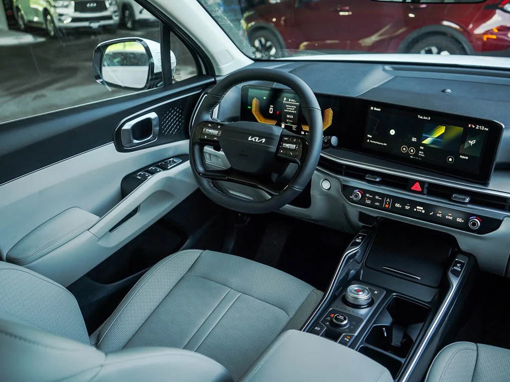 New 2026 Steel Gray Kia EX AWD image 15