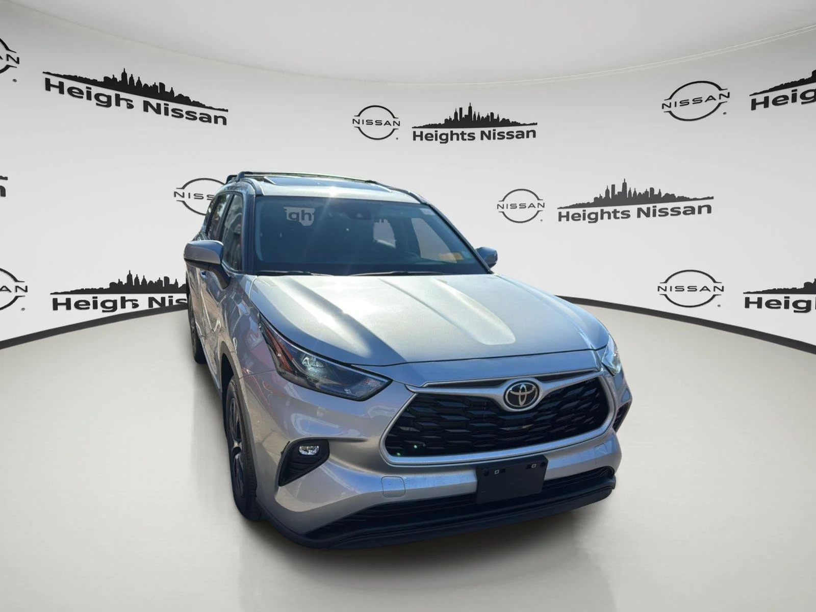 Used 2023 Celestial Silver Metallic Toyota XLE image 9