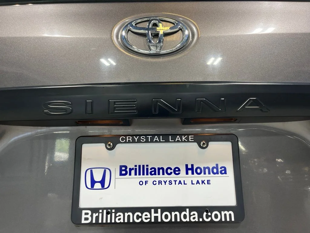 Used 2012 Predawn Gray Mica Toyota Base image 32