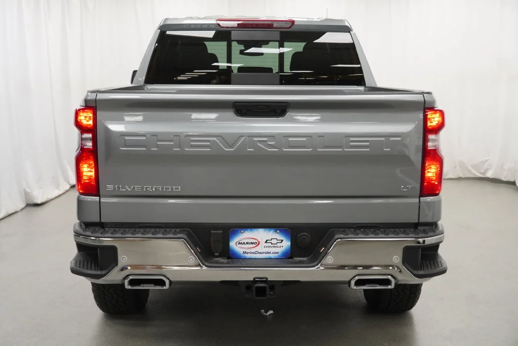 New 2026 Sterling Gray Metallic Chevrolet LT image 15