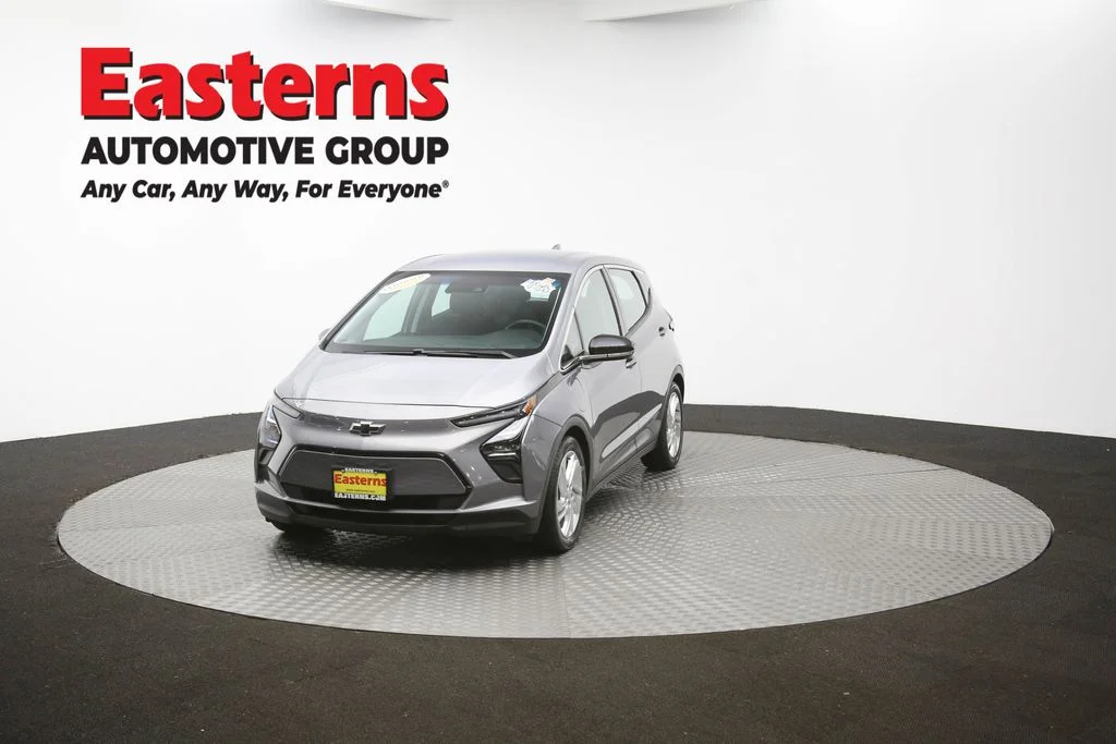 Used 2023 Gray Chevrolet 1LT image 49