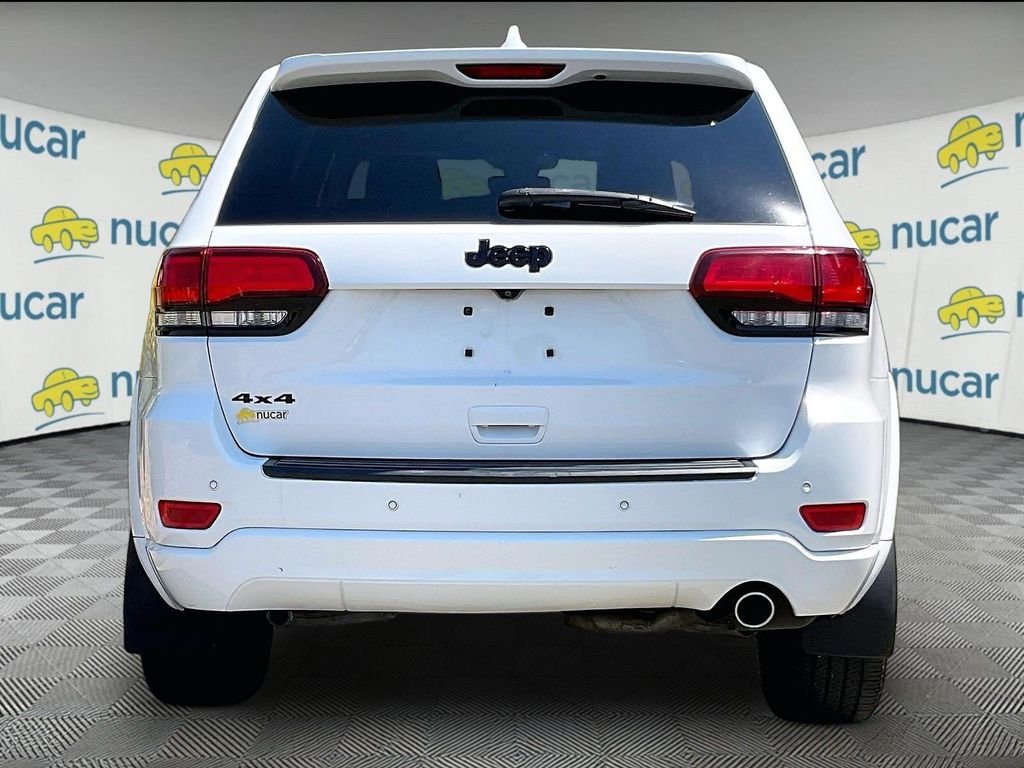 Used 2018 White Jeep Altitude image 5