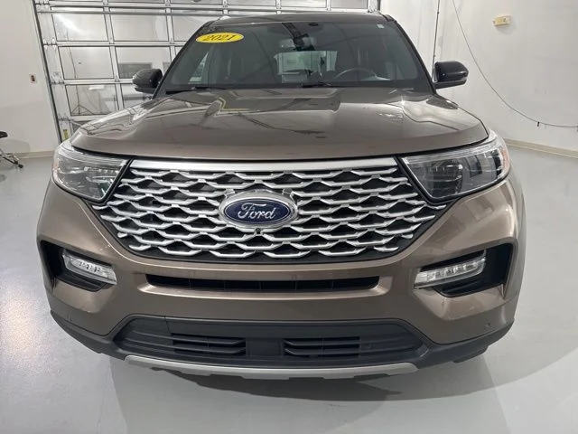 Used 2021 Gray Ford Platinum image 2