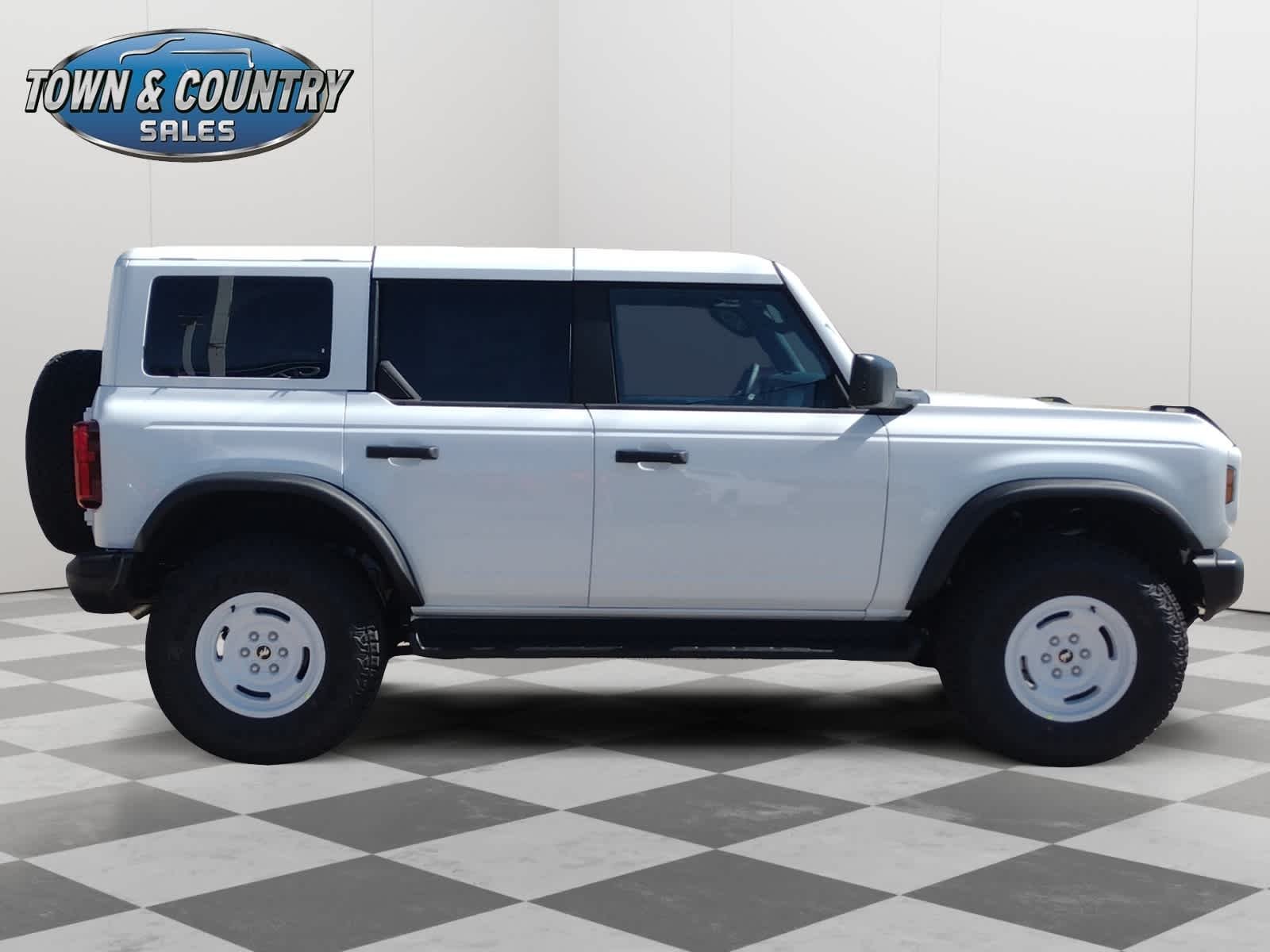 New 2026 Oxford White Ford Heritage Edition image 6