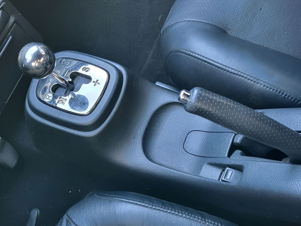 Used 2005 Absolutely Red Toyota Base image 17