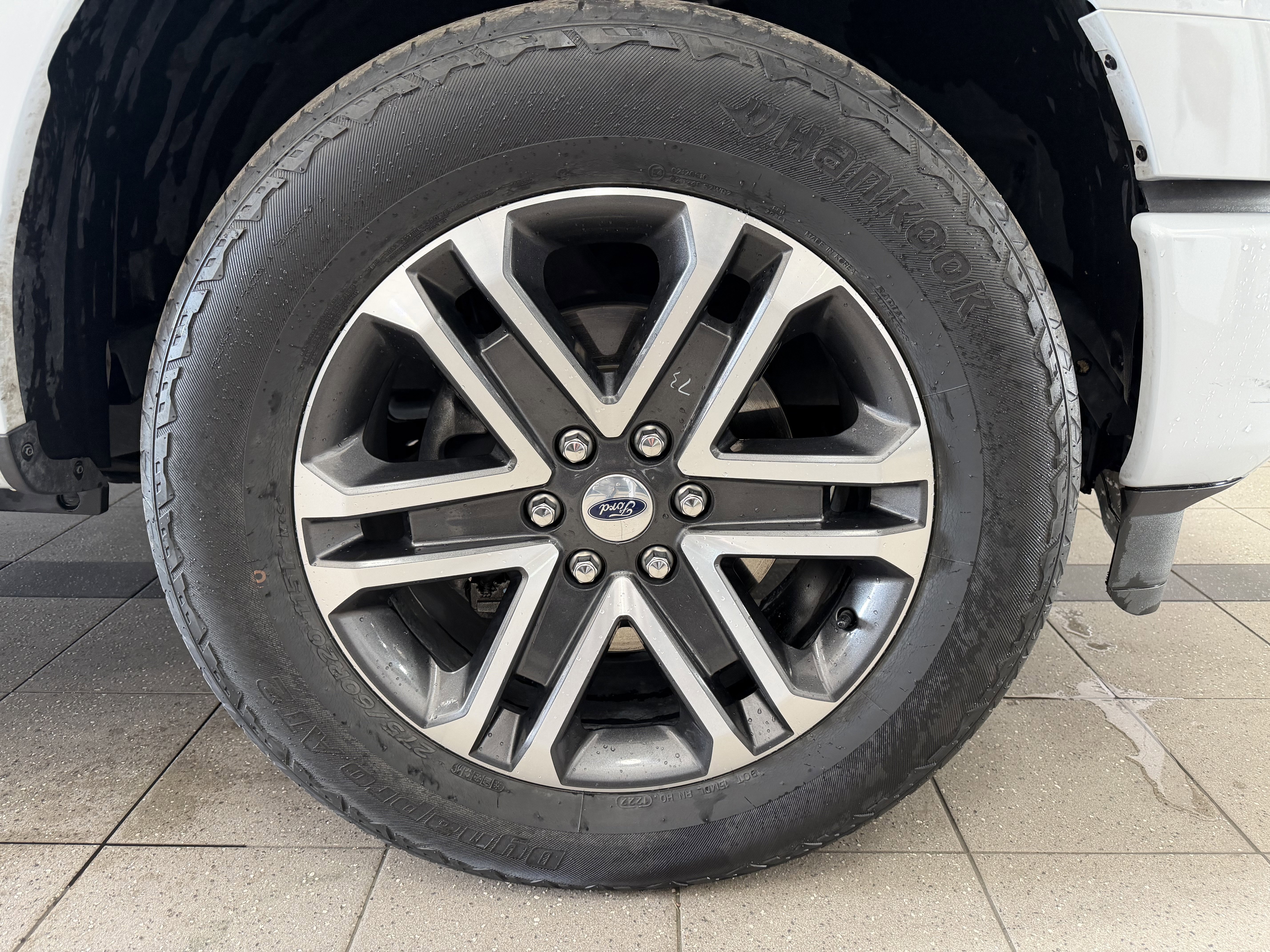 Used 2022 White Metallic Ford XL image 2