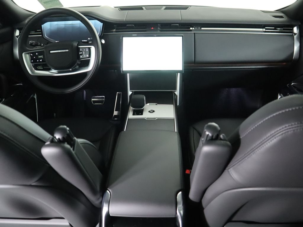 New 2026 Fuji White Land Rover SE image 14