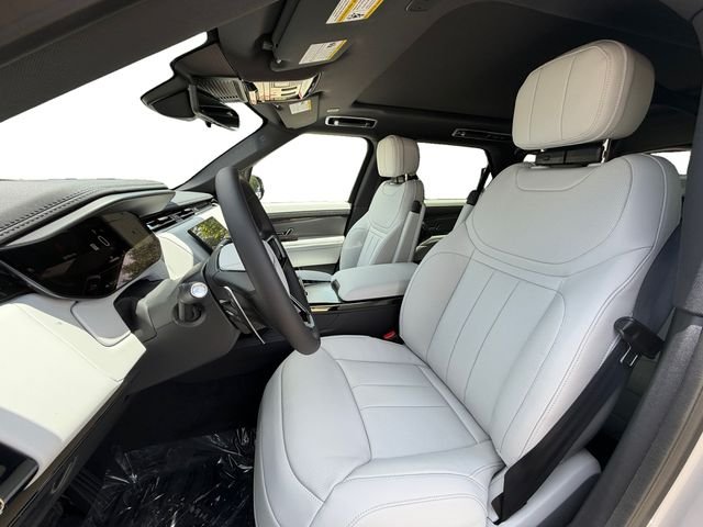 New 2026 Borasco Grey Land Rover SE image 10