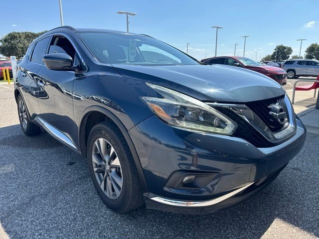 Used 2018 Blue Nissan SV image 3