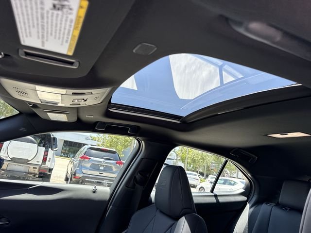 2023 Lexus UX Hybrid 250h F Sport Handling - Photo 22