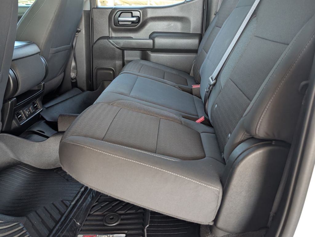 Used 2020 SUMMIT WHITE Chevrolet LT image 17