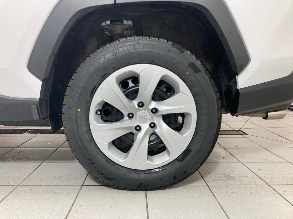 Used 2024 White Toyota LE image 24