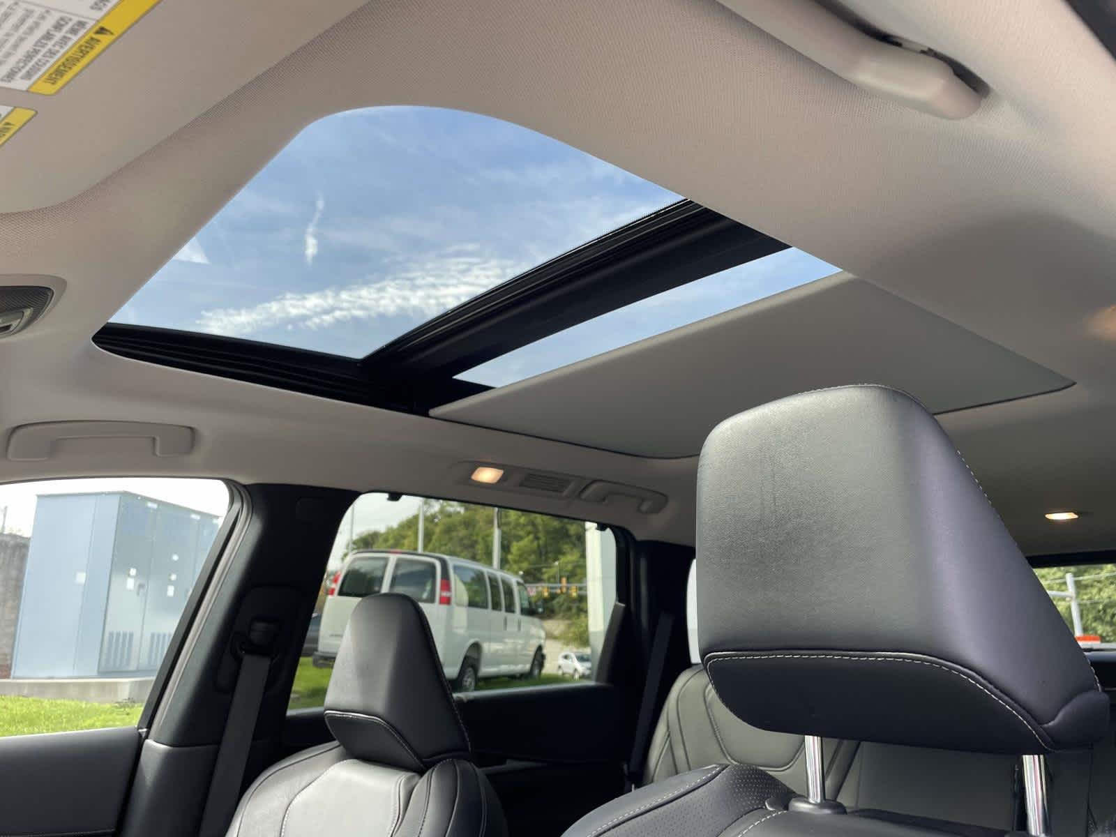 Used 2023 Warm Titanium INFINITI SENSORY image 6