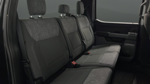 Used 2024 Agate Black Metallic Ford XLT image 24