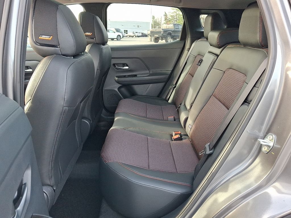 New 2026 Gray Nissan SR image 6