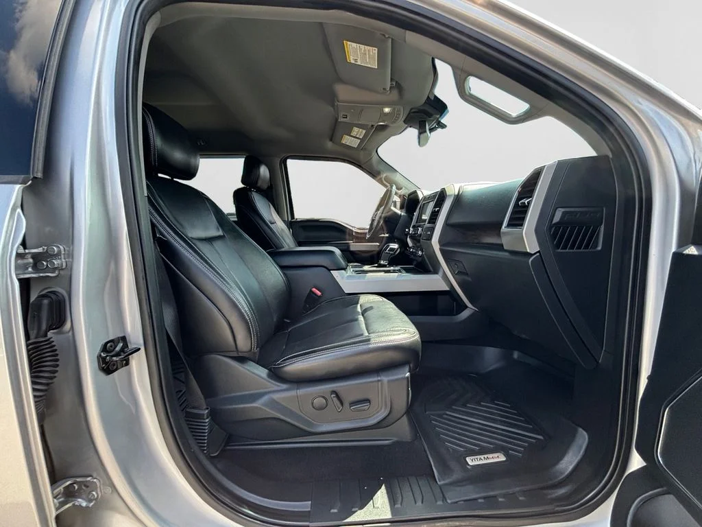 Used 2019 Silver Ford Lariat image 15