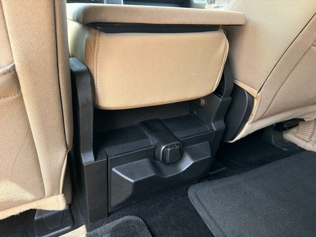 Used 2017 Gold Ford XLT image 17