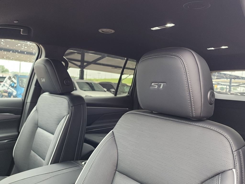 2026 Buick Enclave Sport Touring - Photo 17