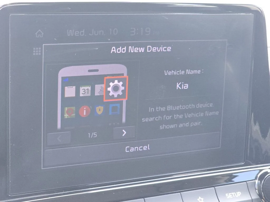 Used 2023 Red Kia LXS image 5