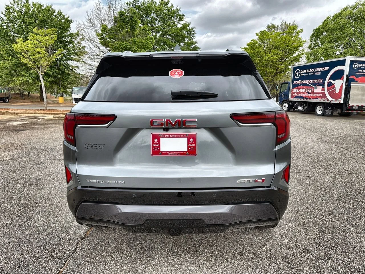 New 2026 Sterling Metallic GMC AT4 image 7